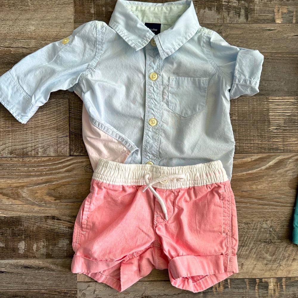 Baby Gap 0-3 mo shorts set